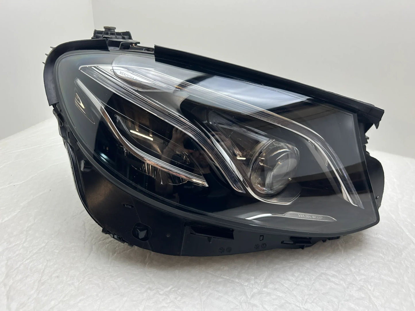 Original Mercedes W213 LED Scheinwerfer links rechts A2139067506