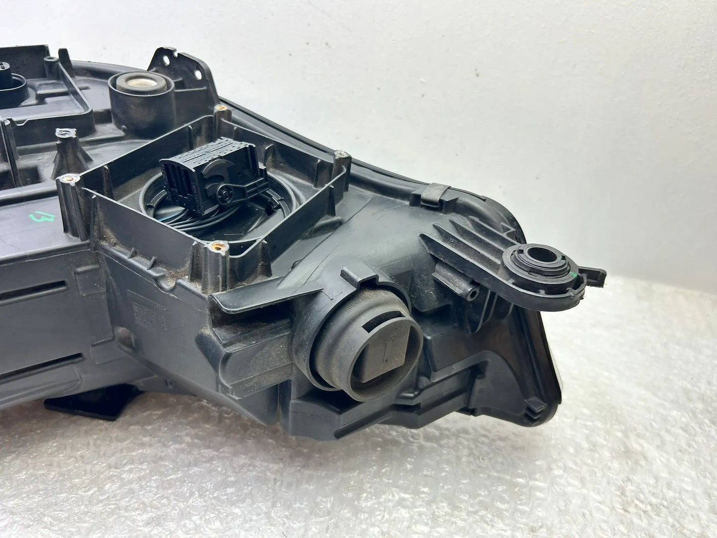 Original Audi A4 B9 8W LED Scheinwerfer rechts 8W0941784