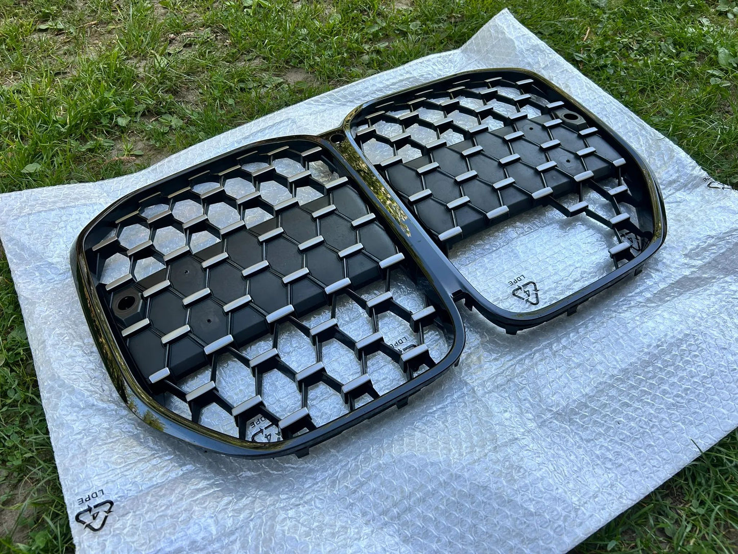 BMW 4er G22 G23 G26 Shadow Line Kühlergrill Gitter 8079060