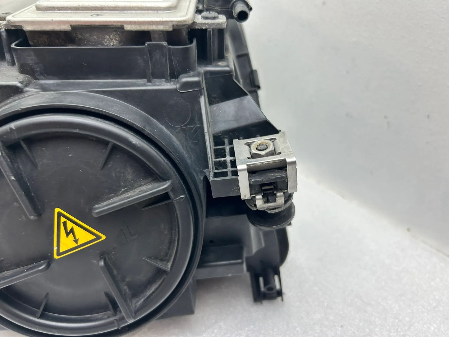 Original Audi A7 4G8 Xenon Scheinwerfer links 4G8941031C