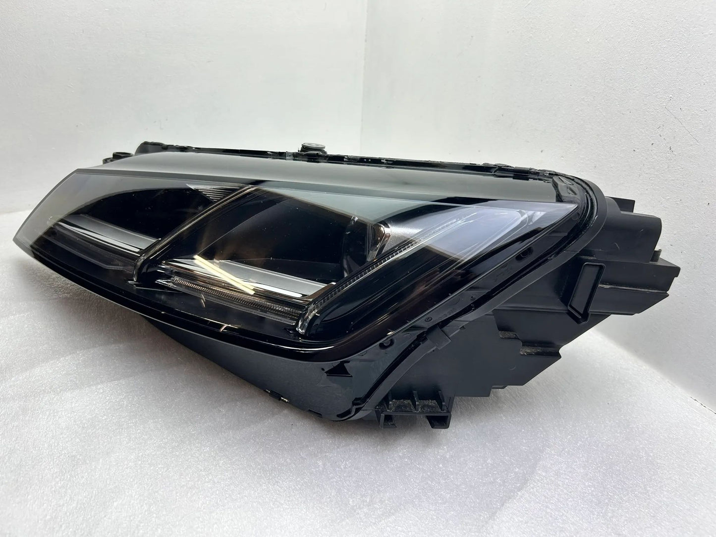 Original Audi TT 8S LED Scheinwerfer links 8S0941033F