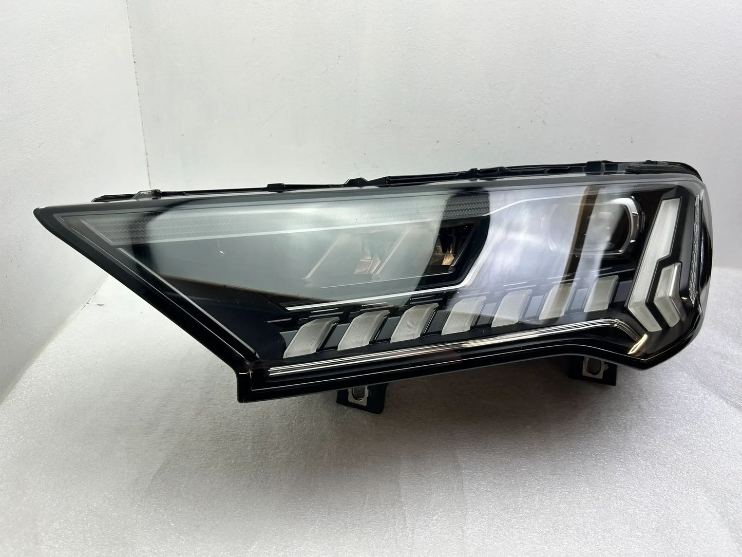 Original Audi Q7 4M LED Scheinwerfer links 4M0941039C