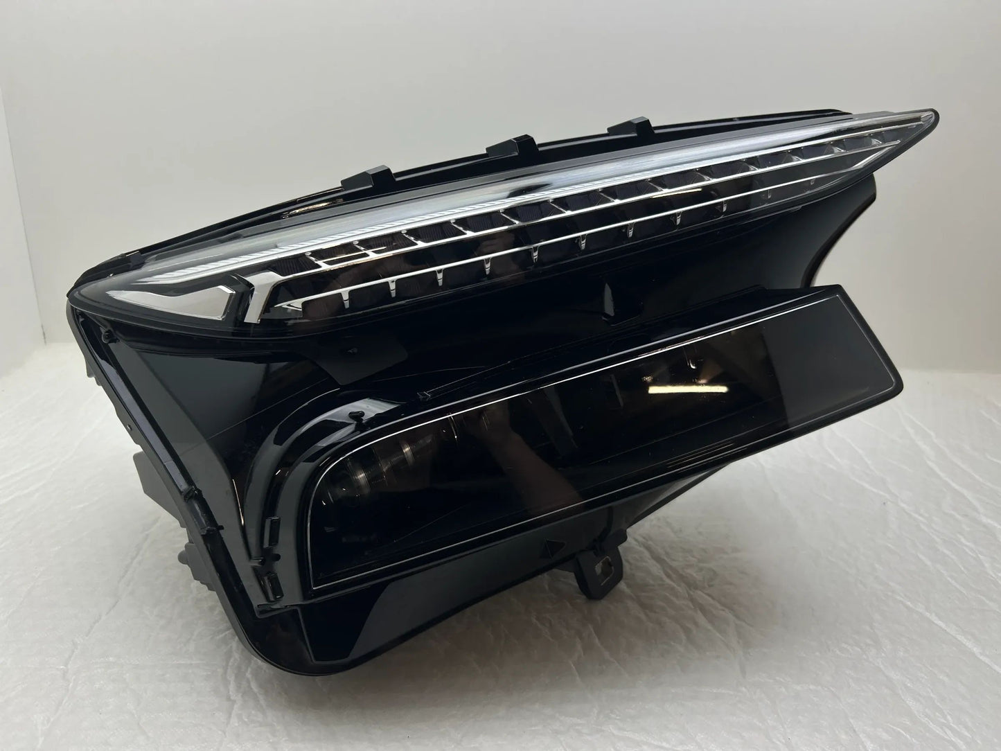 Original Audi A6 E-Tron Matrix LED Scheinwerfer rechts 85E941040R