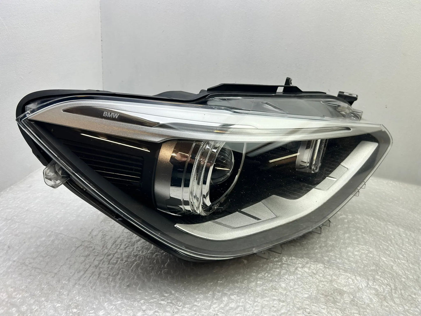 Original BMW 1er F20 F21 Xenon Scheinwerfer rechts 7229678