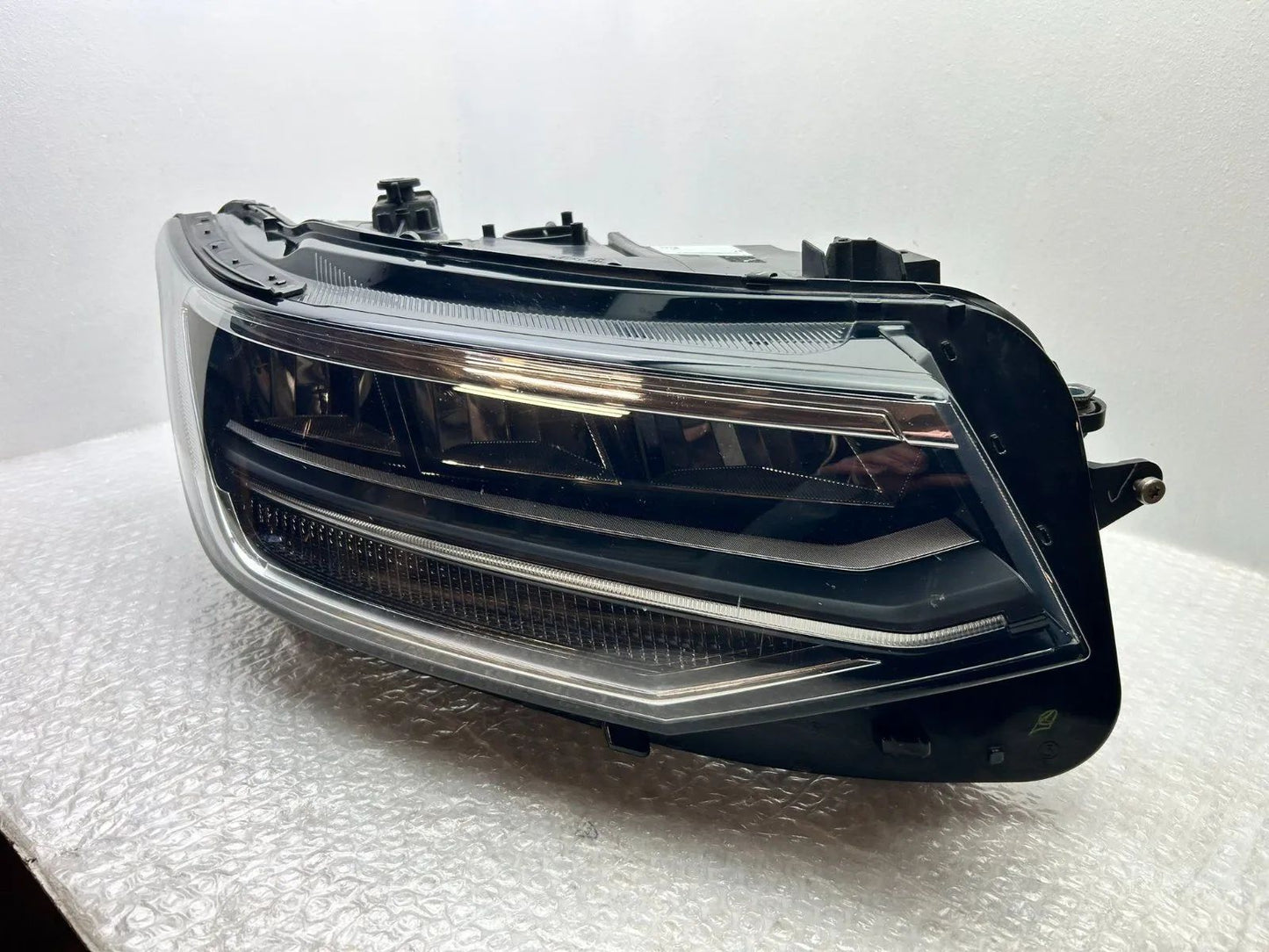 Original VW Tiguan Allspace LED Scheinwerfer rechts 5NN941036B