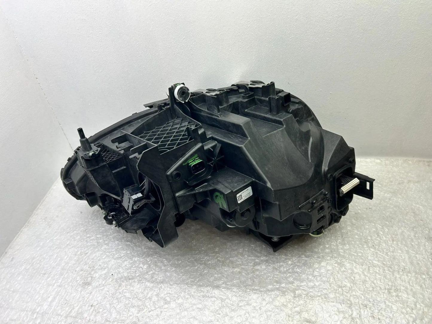 BMW 2er G42 LED Scheinwerfer Frontscheinwerfer links 8083635
