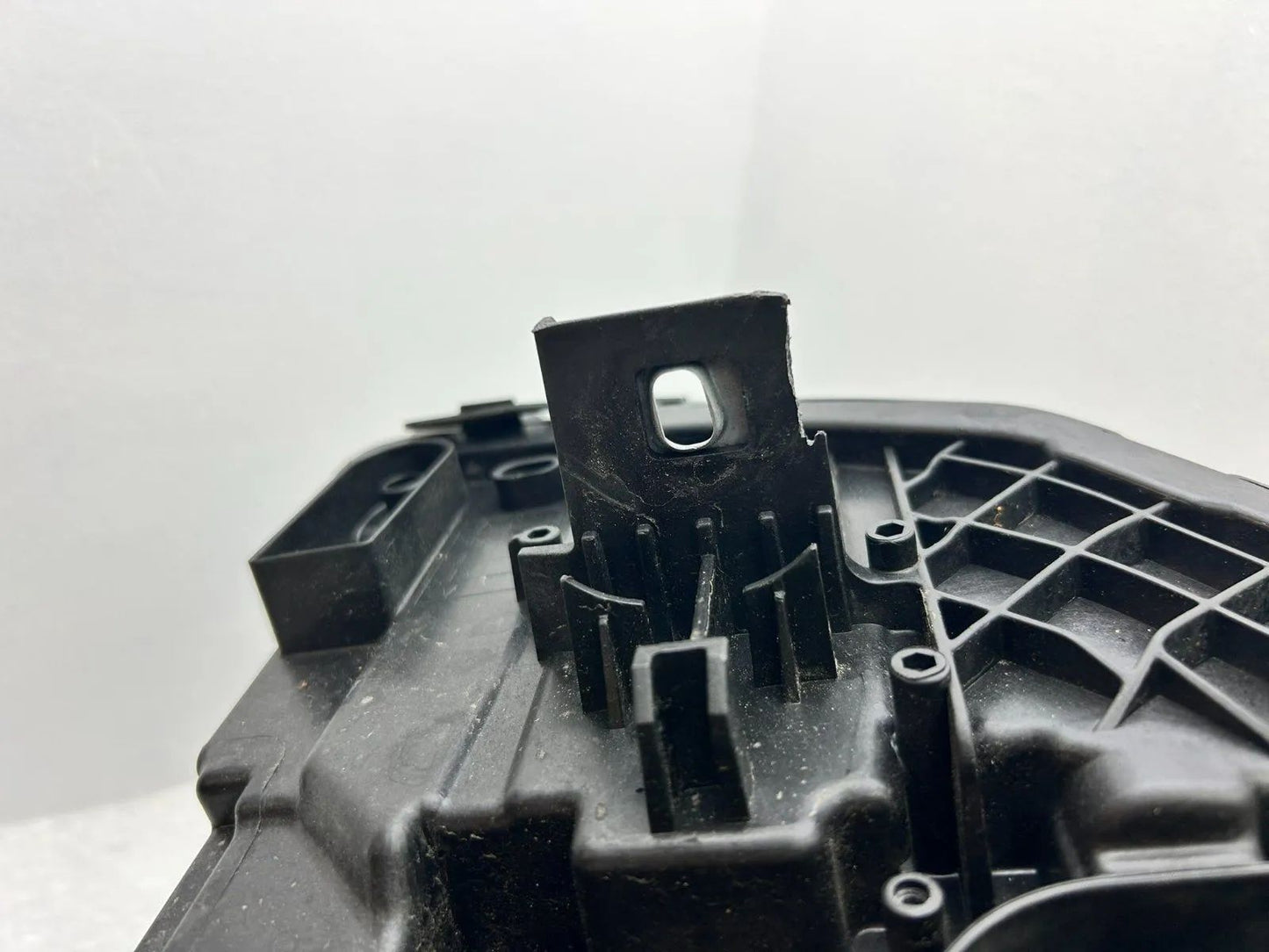 Original Mercedes W246 GLA Scheinwerfer links A2479063505