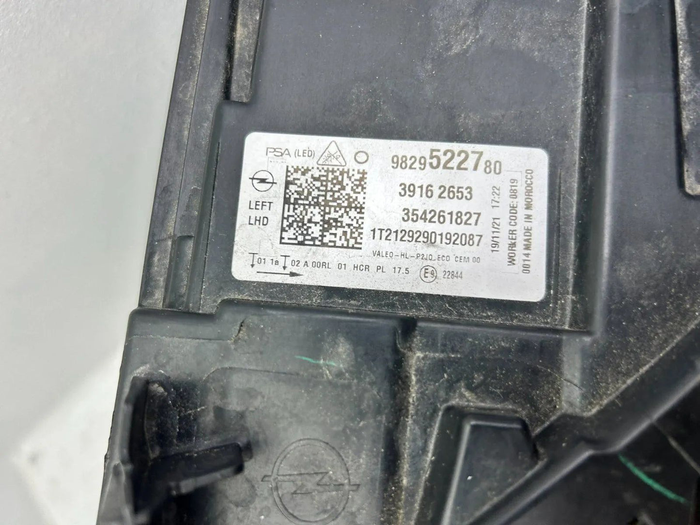 Original Opel Corsa F LED Scheinwerfer links 9829522780