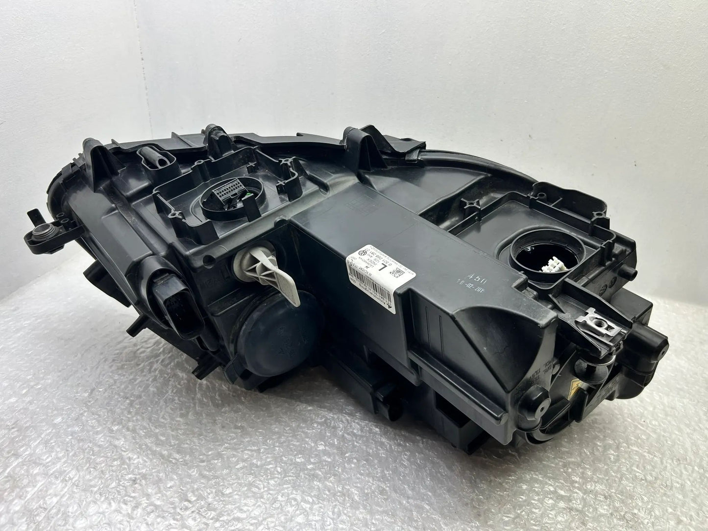 Original VW Touran Xenon LED Scheinwerfer links 1T1941751H