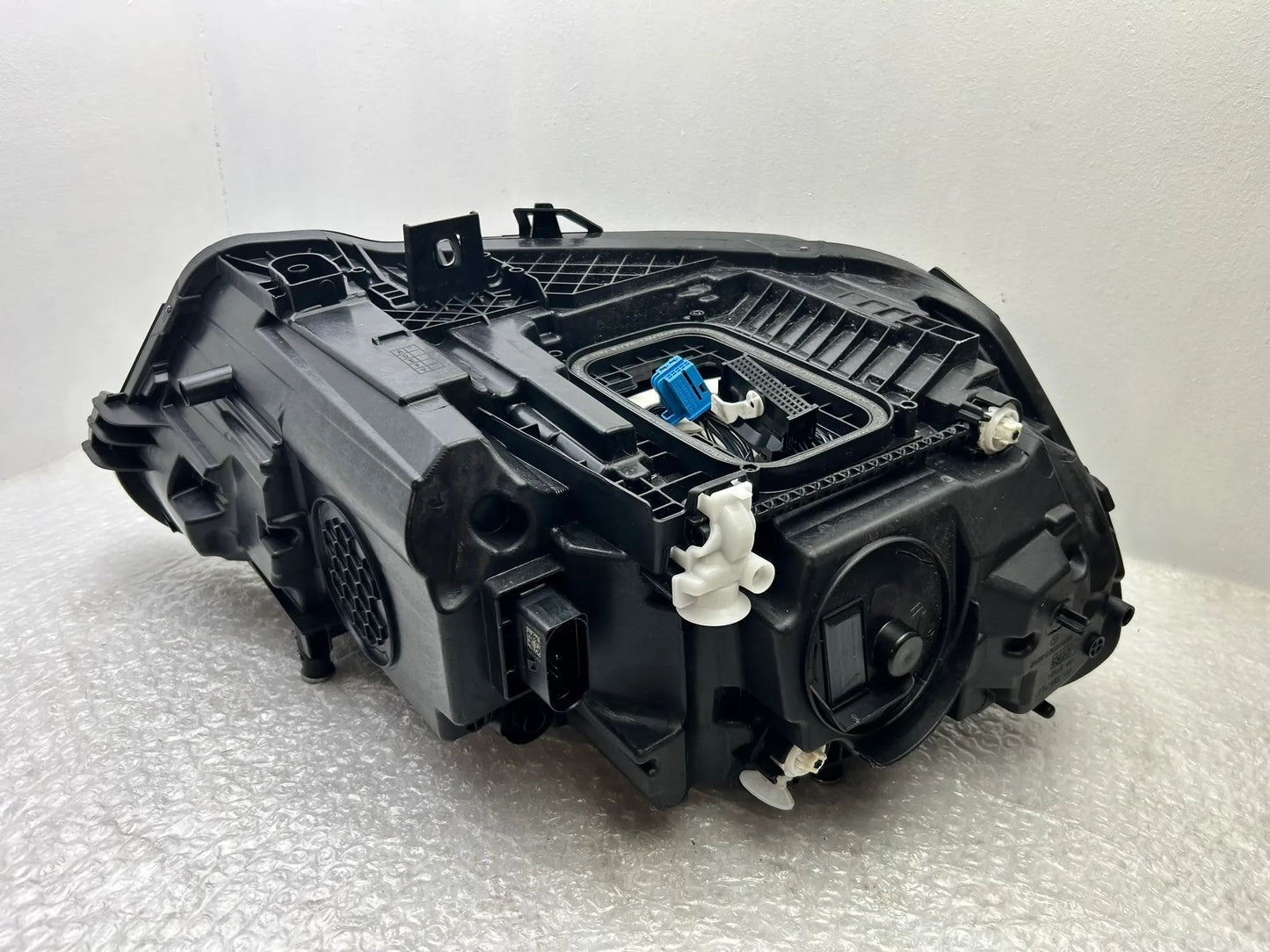 Original Mercedes CLA W118 LED Scheinwerfer links A1189061301