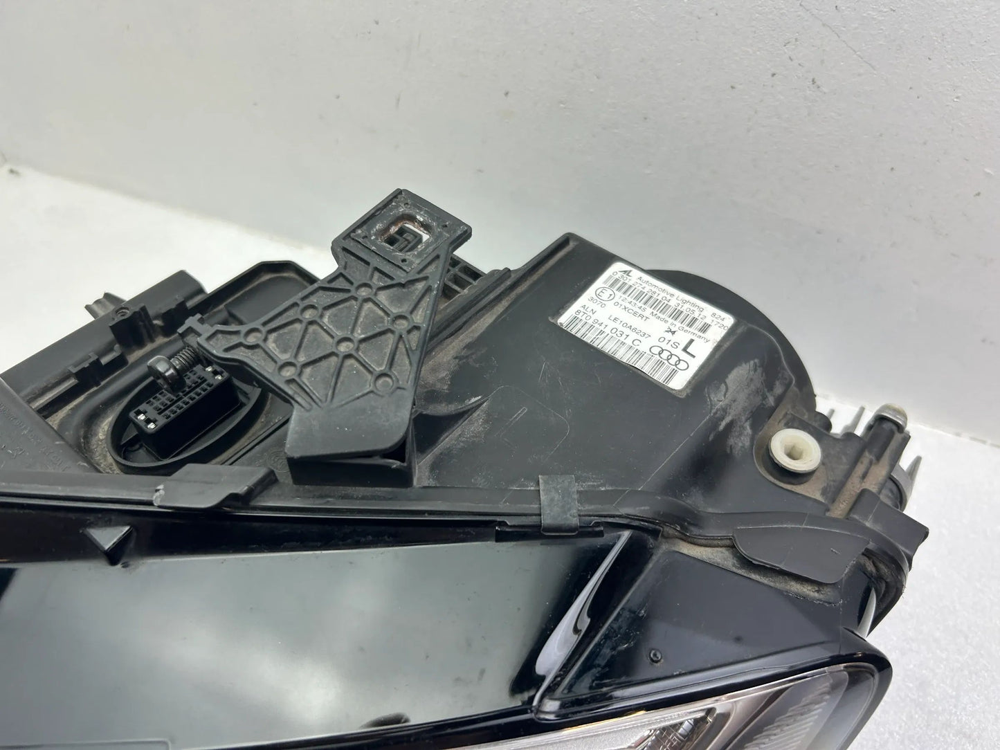 Original Audi A5 8T Xenon Scheinwerfer links 8T0941031C