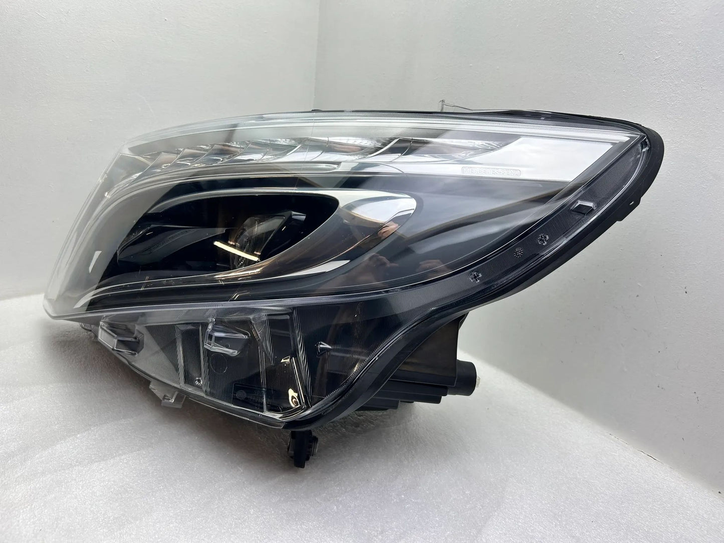 Original Mercedes Vito W447 LED Scheinwerfer links A4479069700