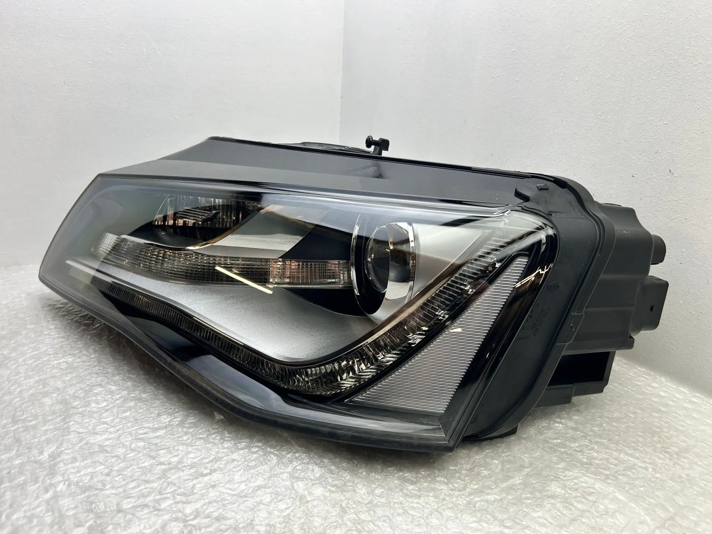 NEU Original Audi A8 4H Xenon Scheinwerfer links 4H0941029AE