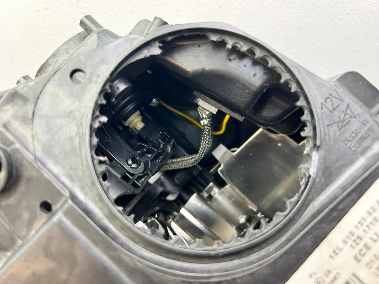 BMW 5er F10 F11 Bi-Xenon Scheinwerfer rechts 7271912 7203246