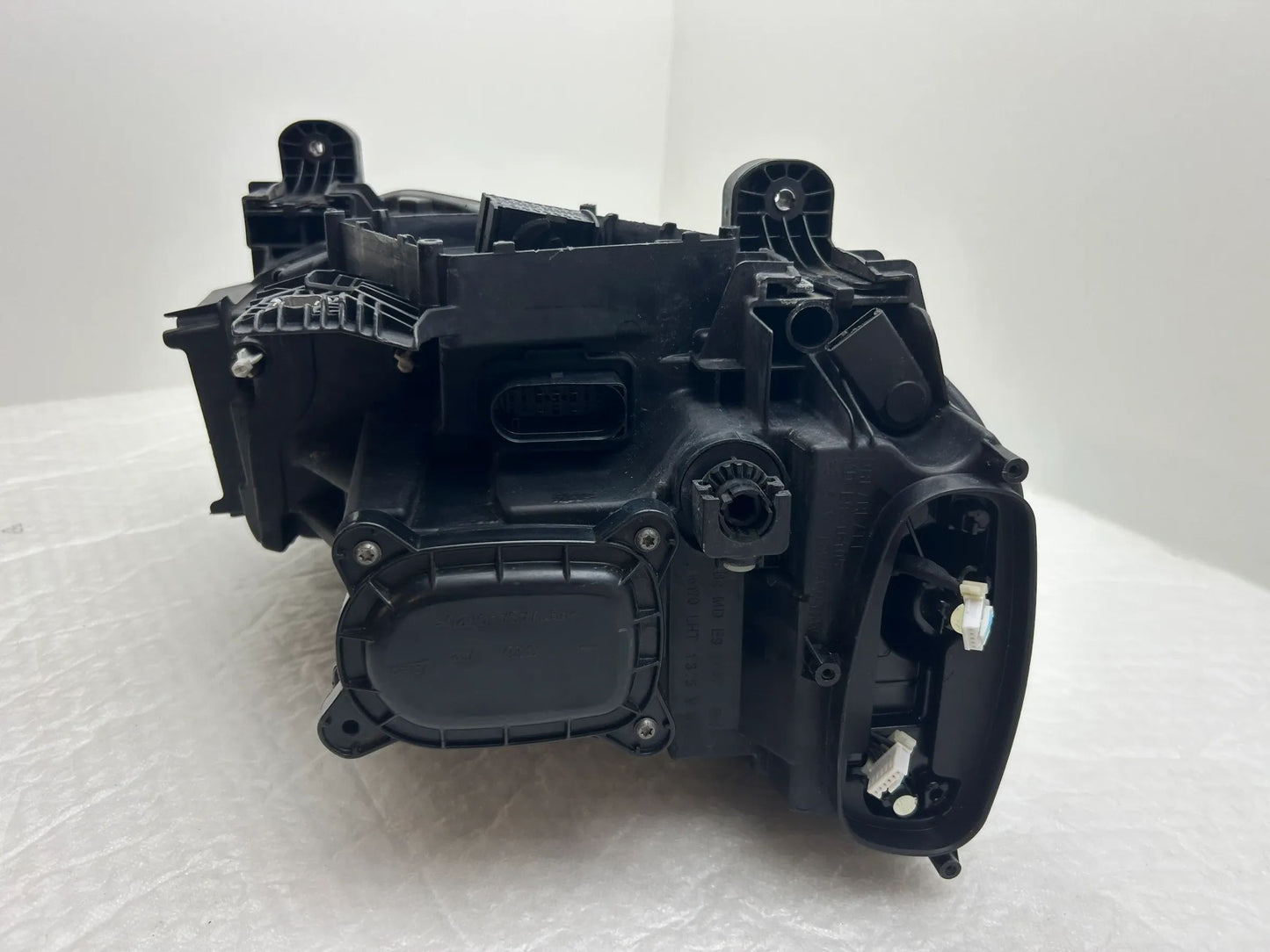 Original Audi Q2 81A Scheinwerfer links 81A941033