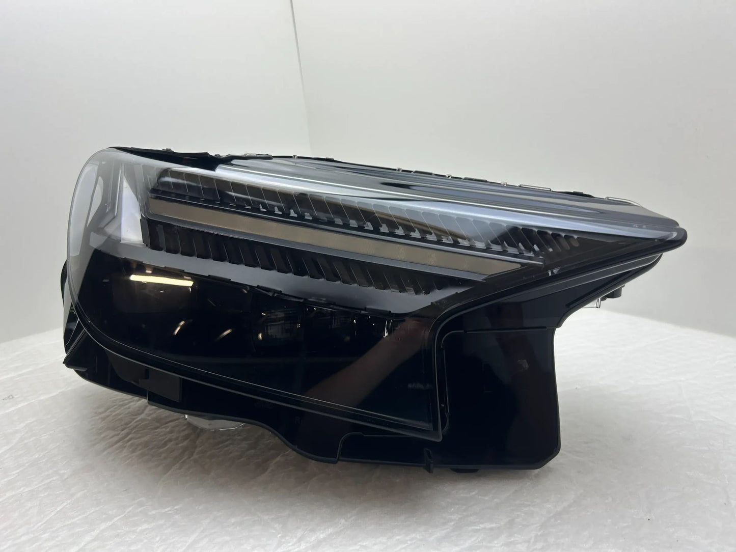 Original Audi Q4 E-tron LED Scheinwerfer rechts 89A941036D