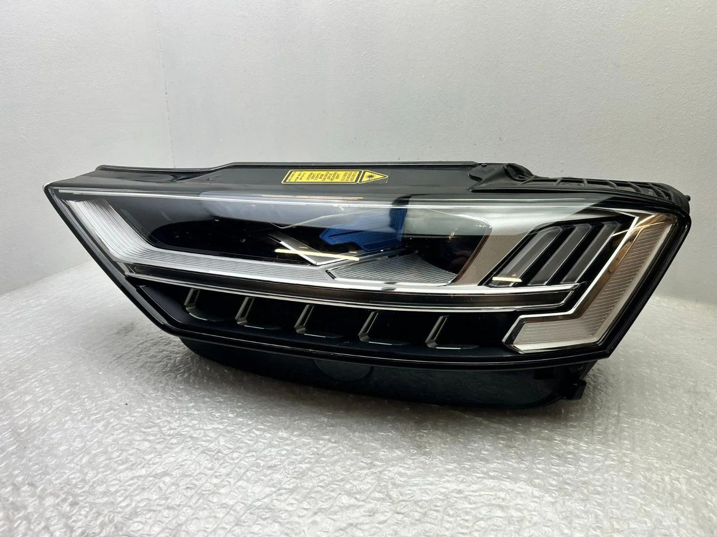 Original Audi A8 S8 D5 LED Laser Scheinwerfer links 4N0941085