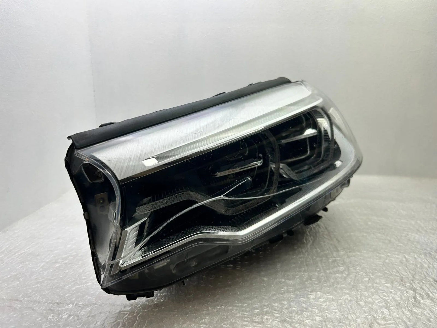 Original BMW 5er G30 G31 LED Scheinwerfer links 8499121