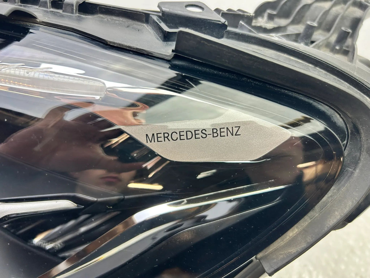 Original Mercedes W213 LED Scheinwerfer links A2139069109