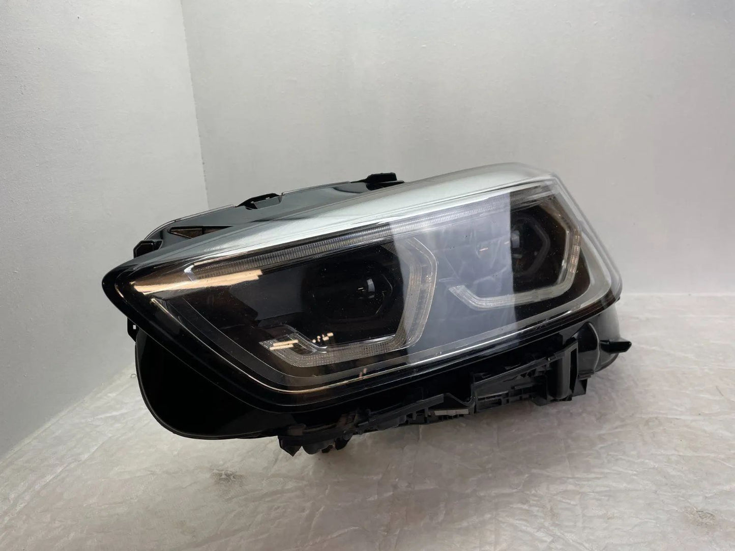 Original BMW 1er F40 LED Scheinwerfer links 9482807