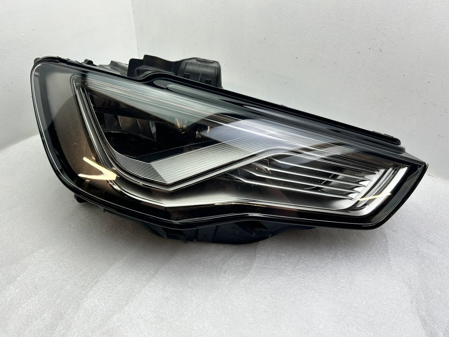 Original Audi A3 8V LED Scheinwerfer rechts 8V0941034