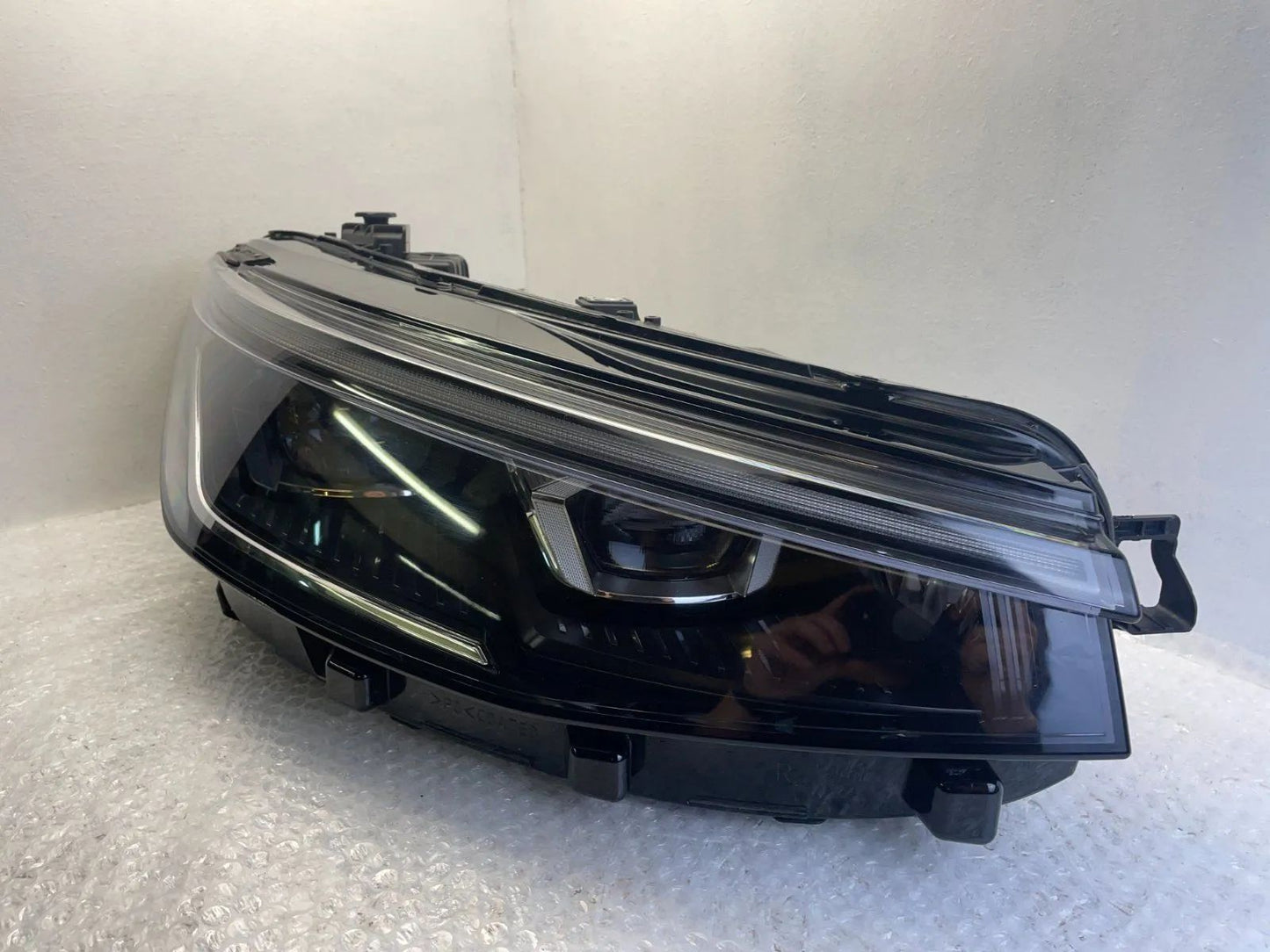 Original VW Passat 3J B9 IQ LED Scheinwerfer rechts 3J1941036