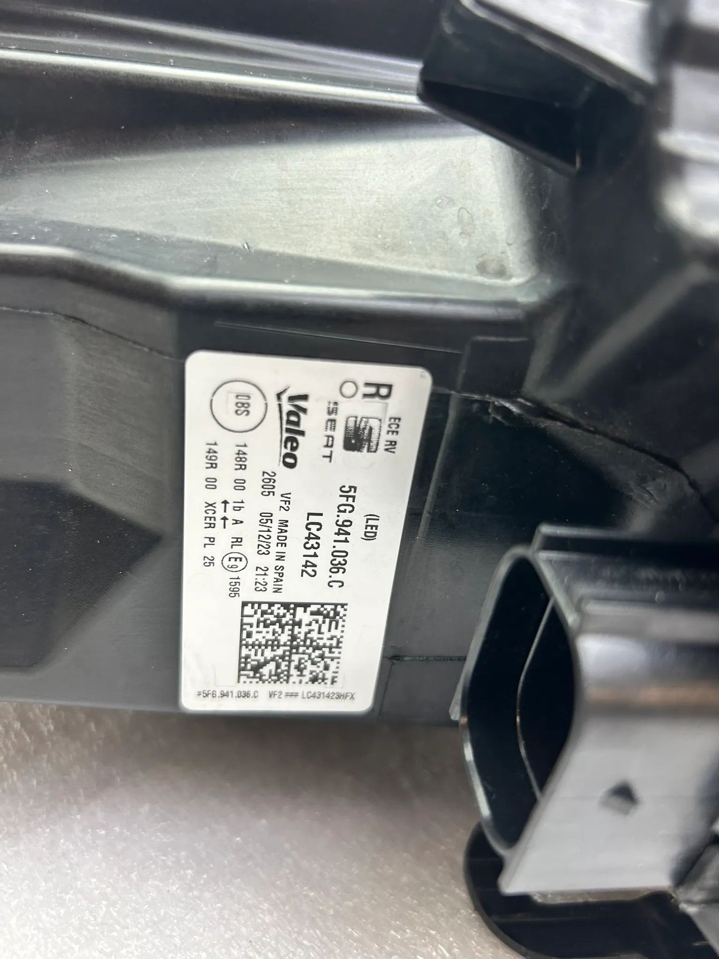Seat Cupra Formentor Leon LED Scheinwerfer rechts 5FG941036C