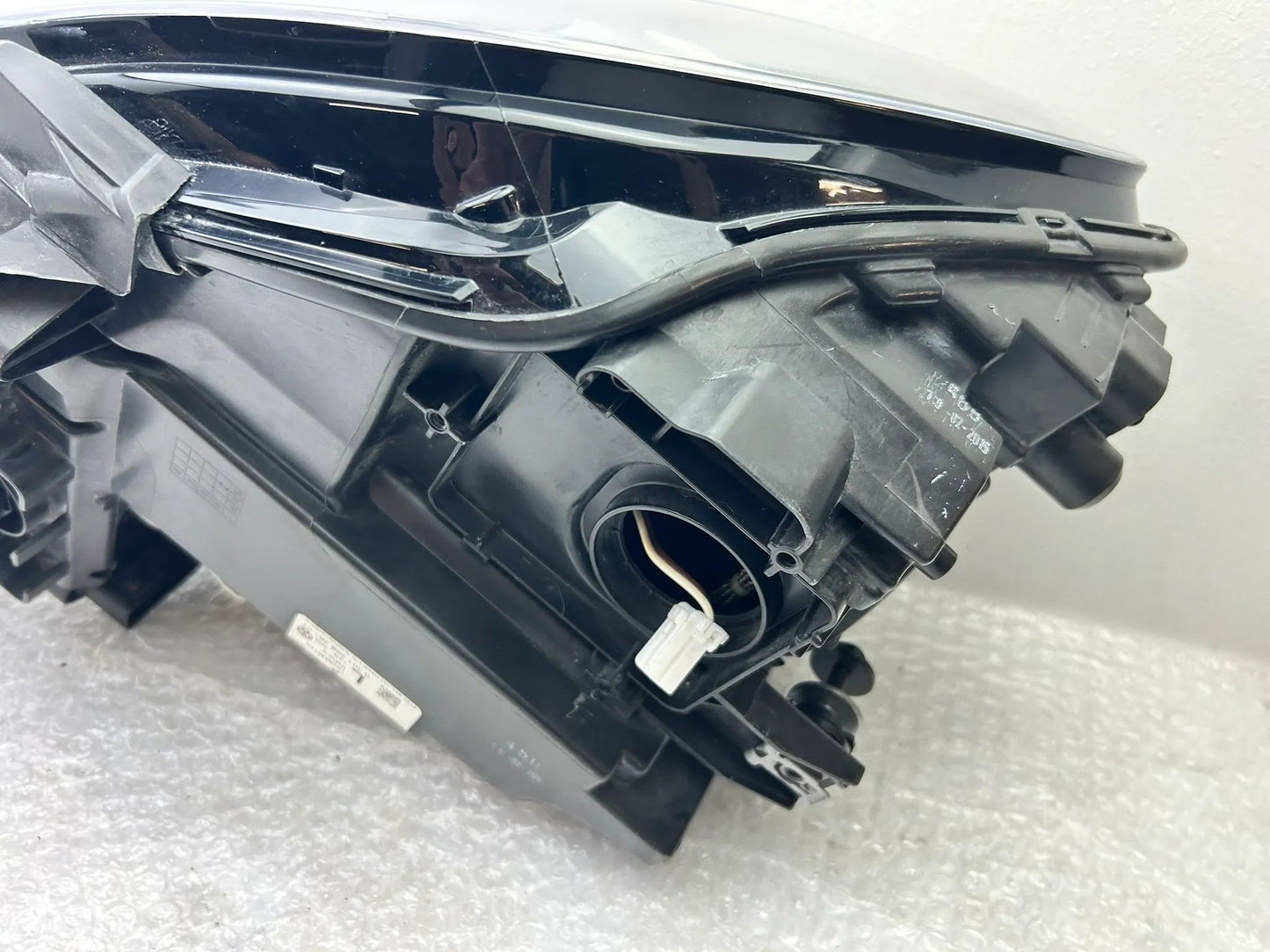 Original VW Touran Xenon LED Scheinwerfer links 1T1941751H