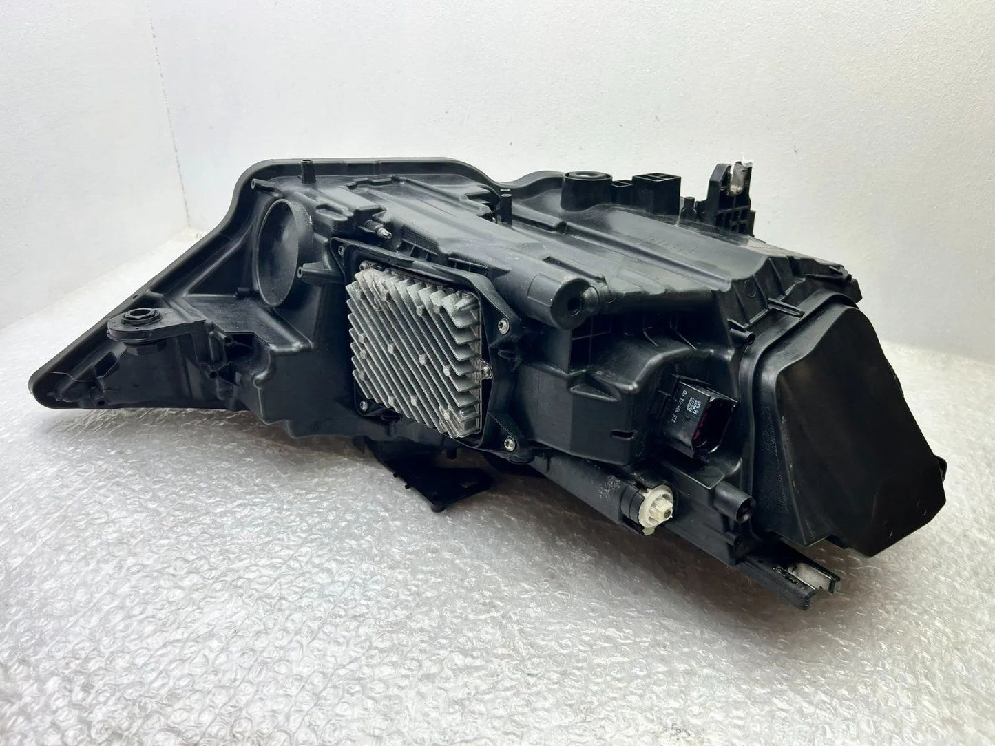 Original Audi A6 C8 4K LED Scheinwerfer links 4K0941039