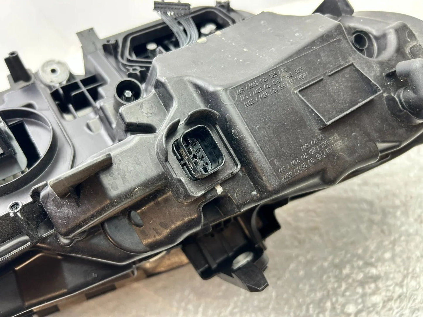 Original BMW 3er G20 G21 LED Scheinwerfer links 9450795