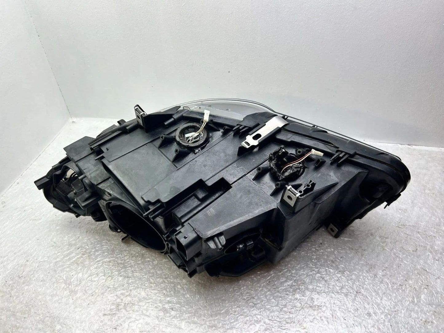 BMW 5er F10 F11 Bi-Xenon Scheinwerfer rechts 7271912 7203246