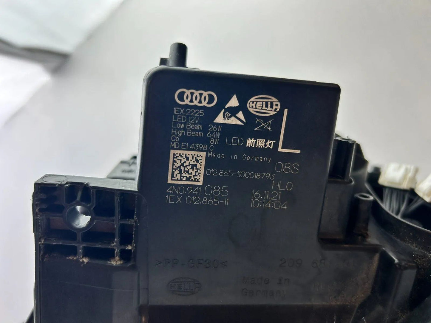Original Audi A8 S8 D5 LED Laser Scheinwerfer links 4N0941085