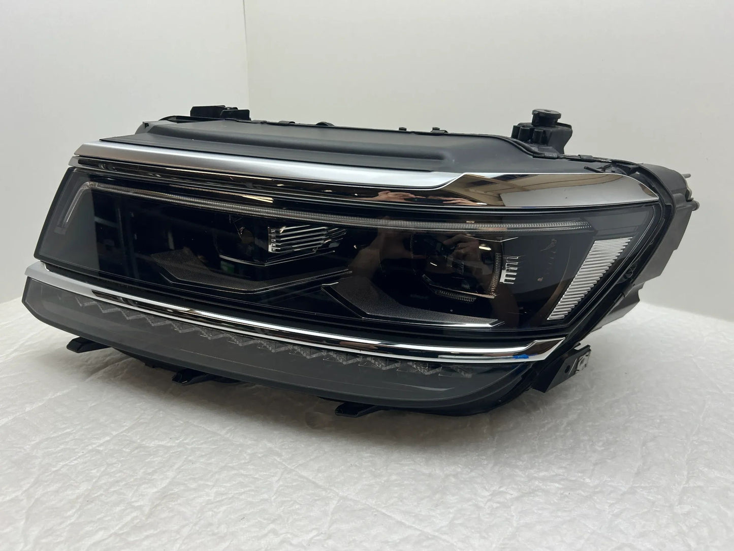 Original VW Tiguan Allspace LED Scheinwerfer links 5NN941081C