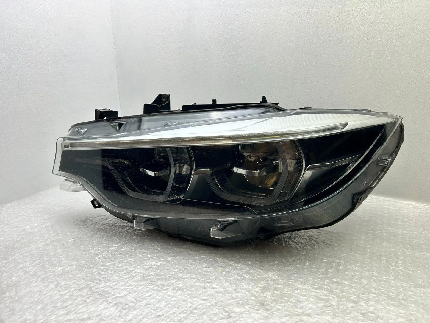 BMW F80 F82 F83 F32 F36 Adaptive LED Scheinwerfer links 7476211