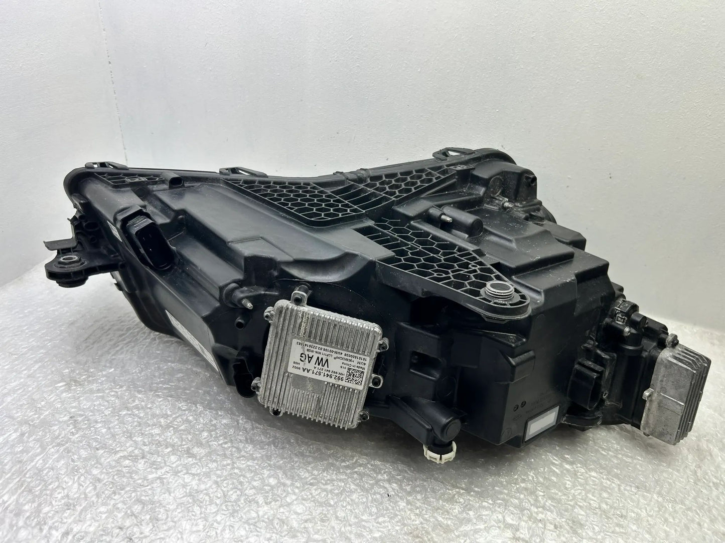 Original Skoda Superb III LED Scheinwerfer links 3V1941015D