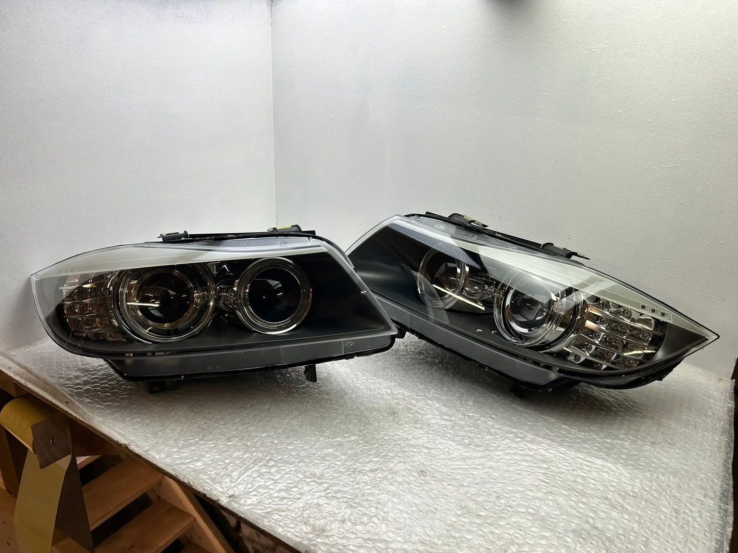BMW E90 E91 Xenon Scheinwerfer rechts links 7202584 7202583