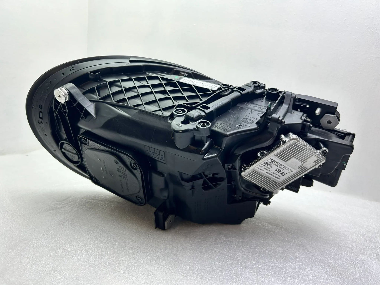 NEU Porsche 911 992 2026 HD Matrix Scheinwerfer rechts 9P5941032F