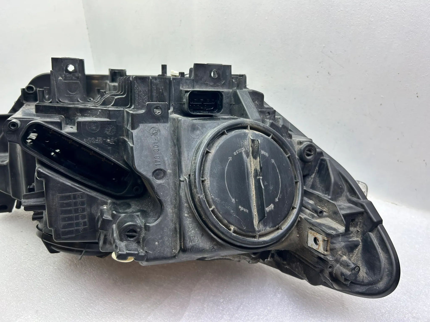 Original BMW 1er F20 F21 Xenon Scheinwerfer Dynamic links 7229679