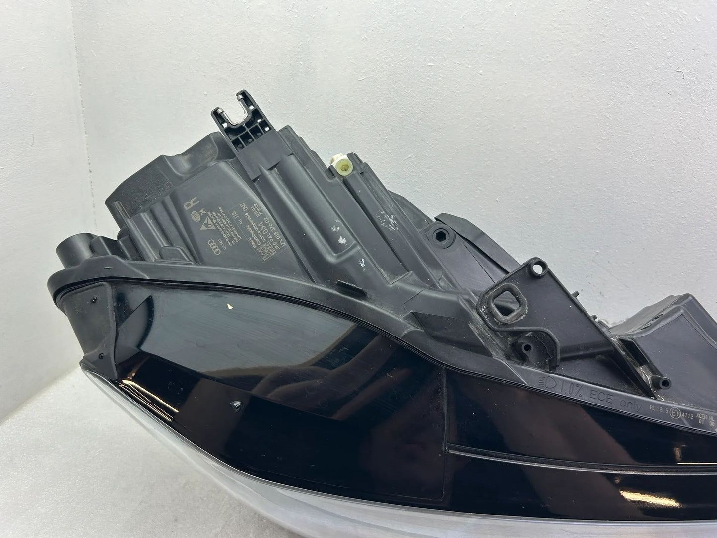 Original Audi A6 C8 LED Scheinwerfer rechts 4K0941034