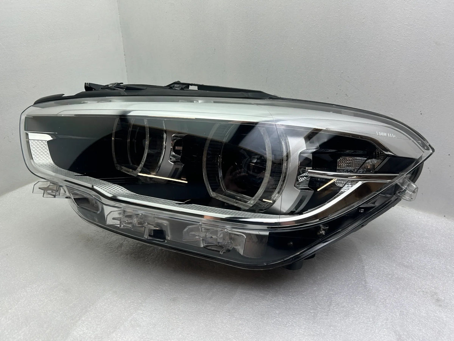 Original BMW 1er F20 F21 Scheinwerfer links 7498937