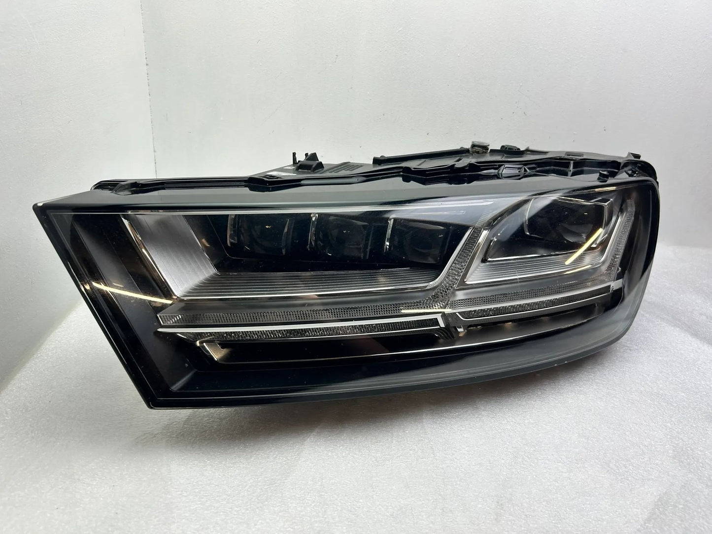 Original Audi Q7 LED Matrix Scheinwerfer links 4M0941035