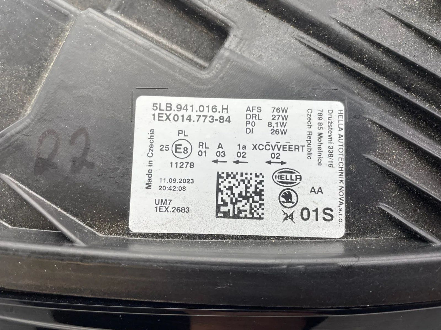 Original Skdoa Enyaq IV LED Scheinwerfer rechts 5LB941016H