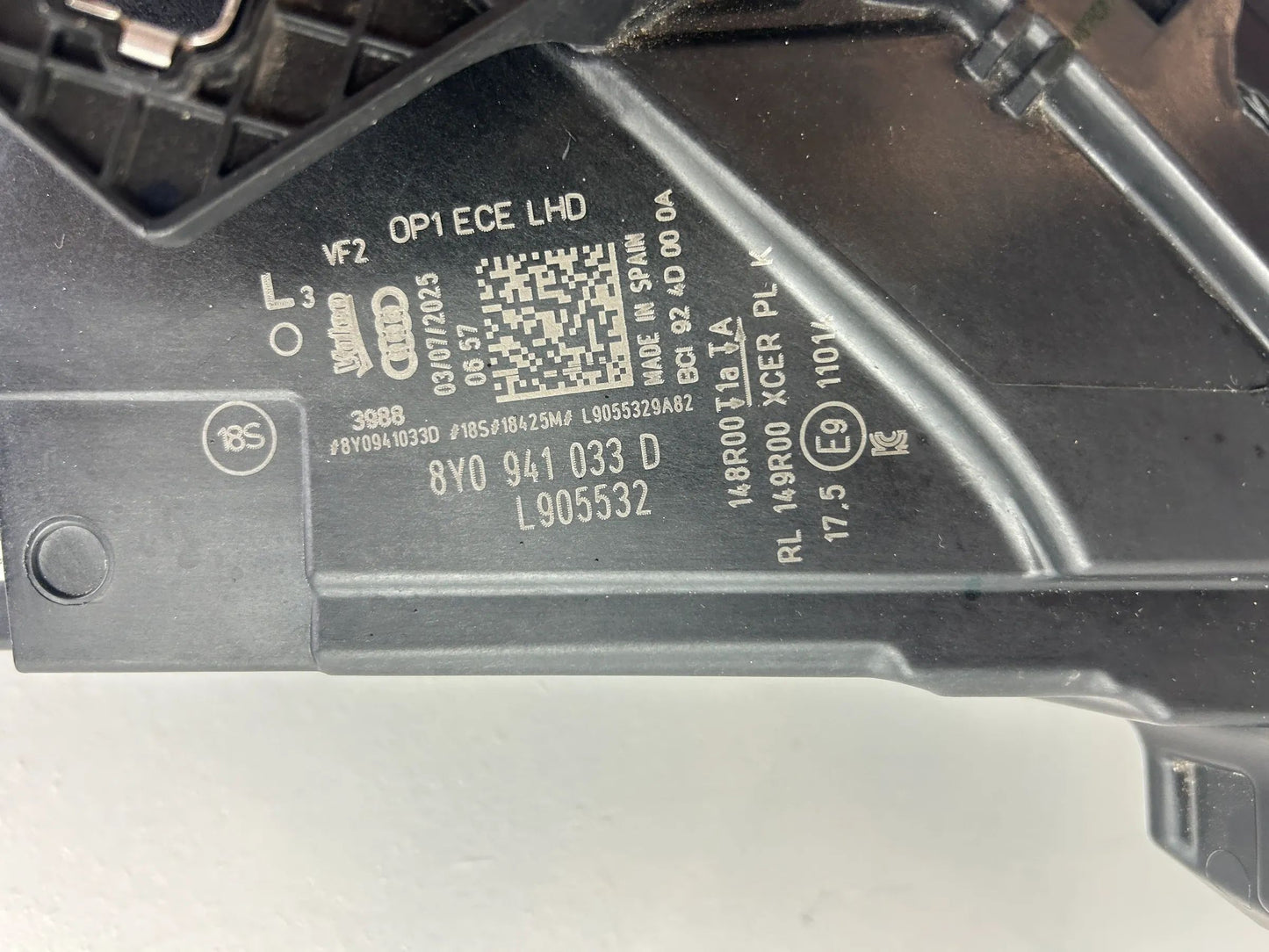 Audi A3 RS3 8Y LED Scheinwerfer links recht 8Y0941033D 8Y0941034D