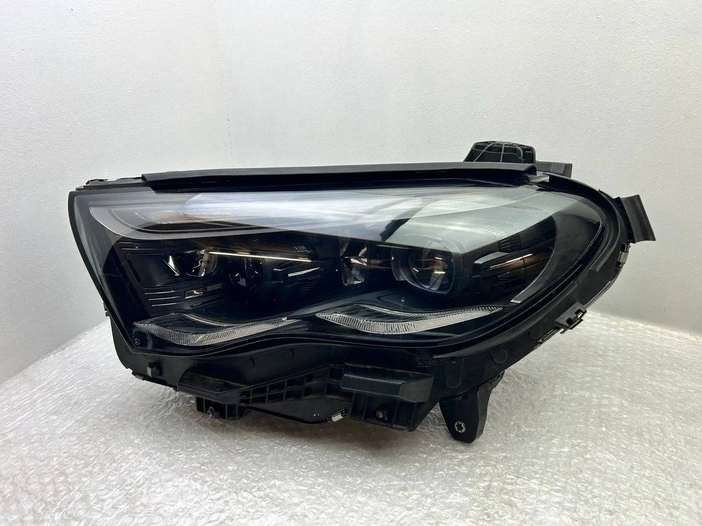 Original Mercedes W214 LED Scheinwerfer links A2149066102