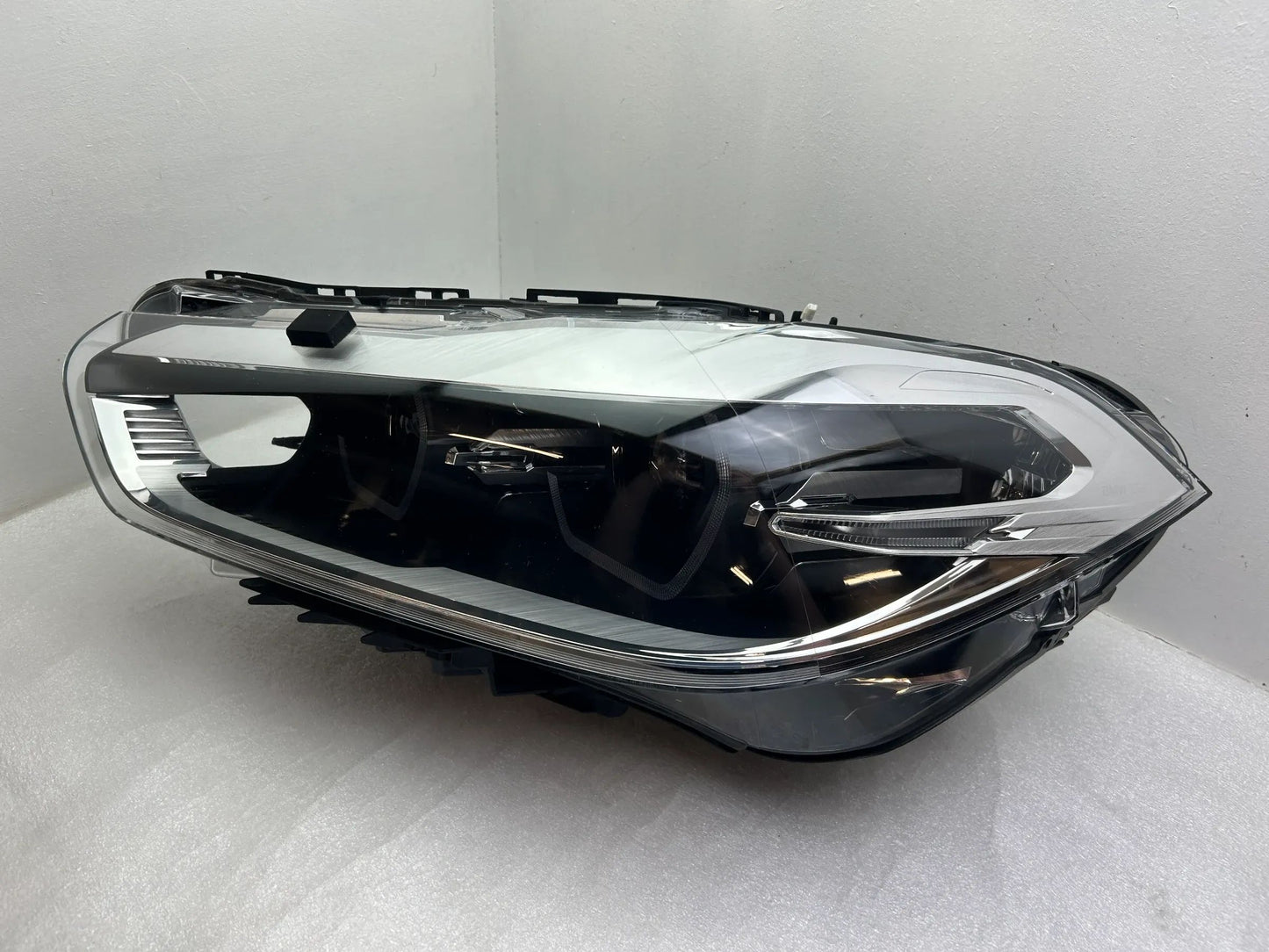 Original BMW X2 F39 LED Scheinwerfer links 8738185