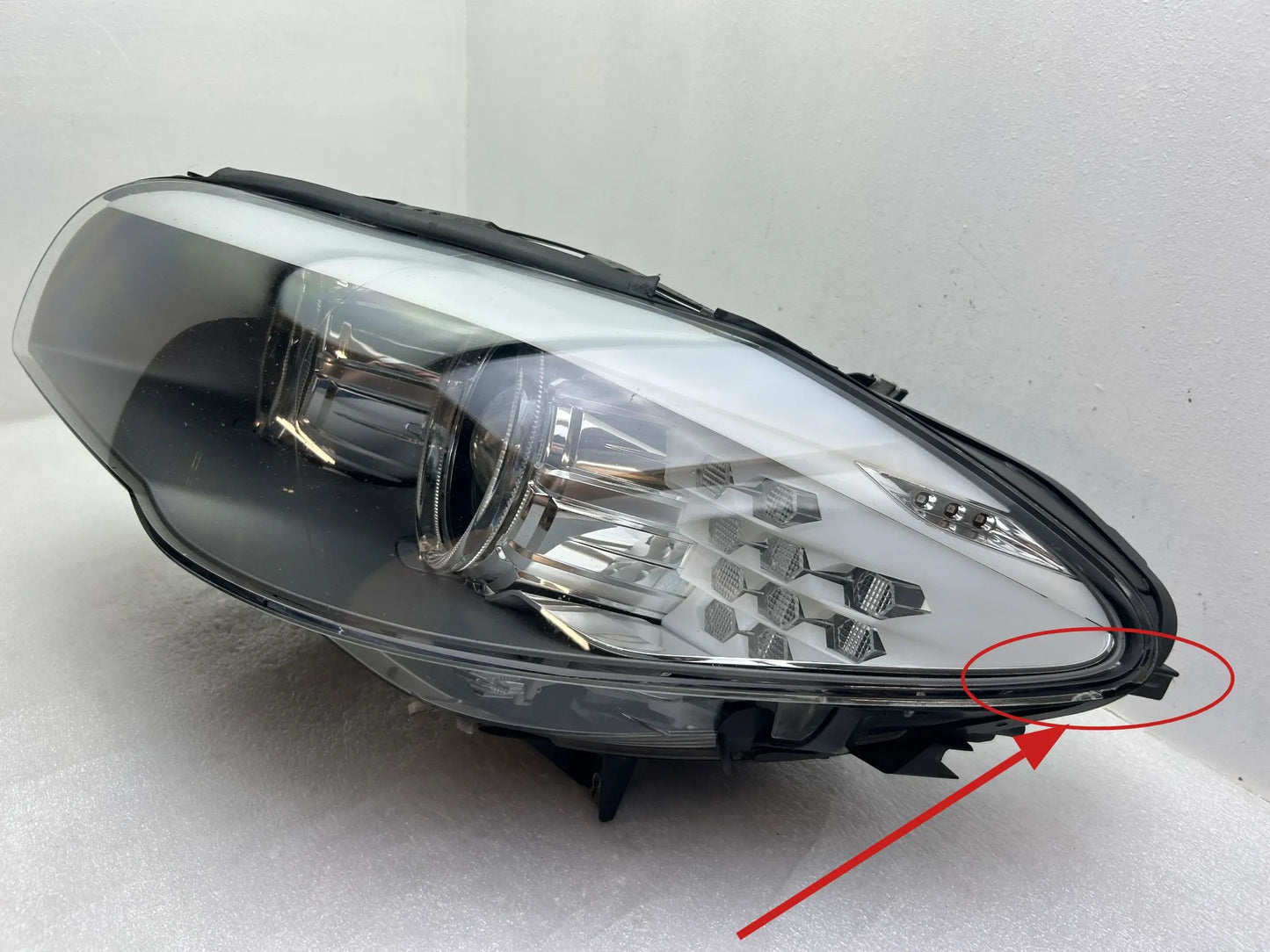 BMW 5er F10 F11 Xenon Scheinwerfer links 7271911 7203245