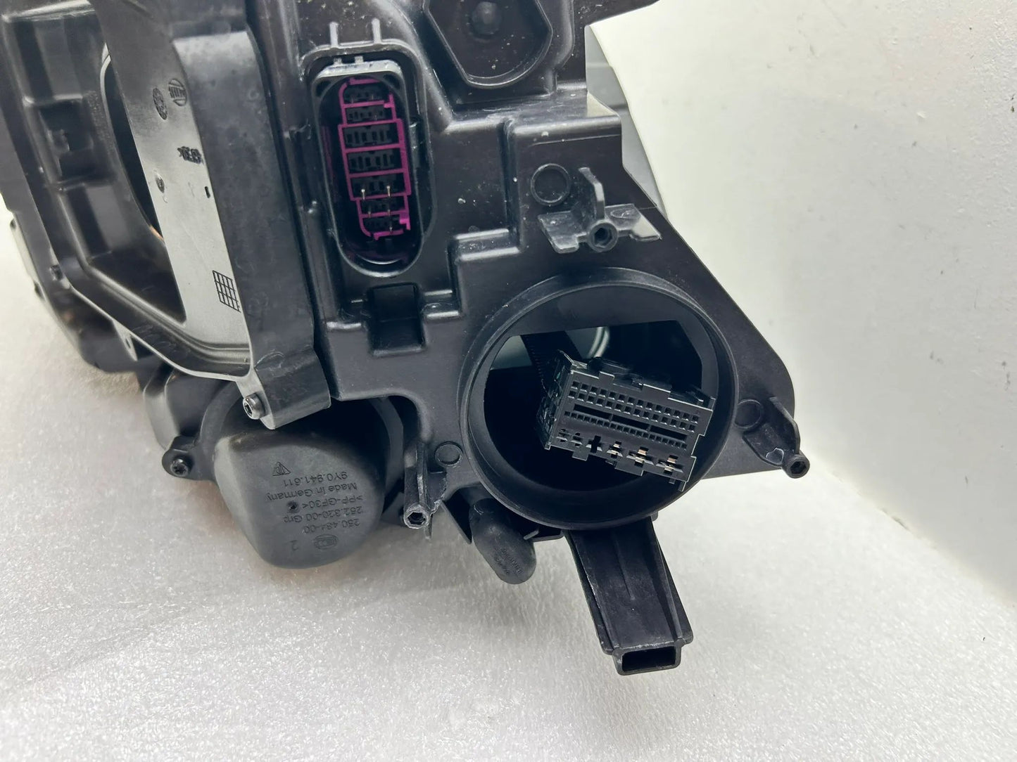 Porsche Cayenne 9Y0 LED Scheinwerfer rechts links 9Y0941082L