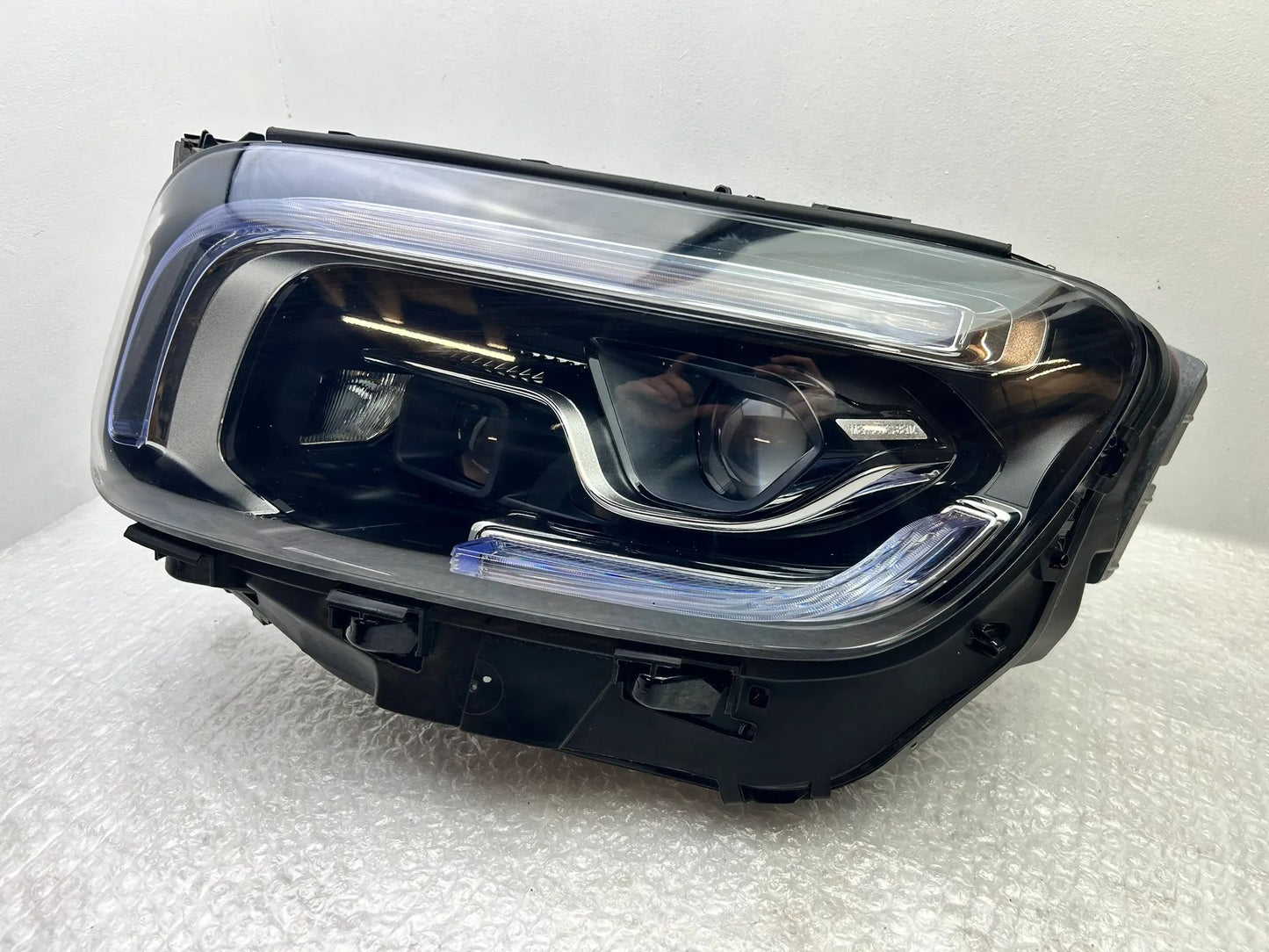 Original Mercedes GLB W247 LED Scheinwerfer links A2479060106