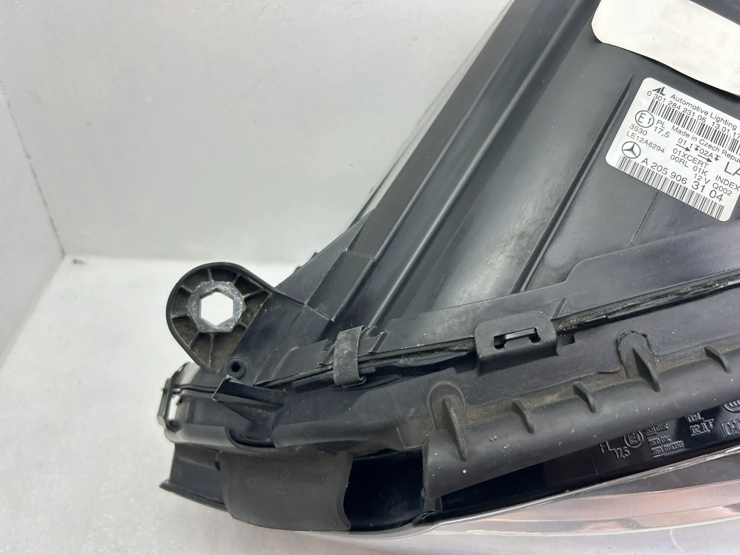 Mercedes C-Klasse W205 LED Scheinwerfer links A2059063104