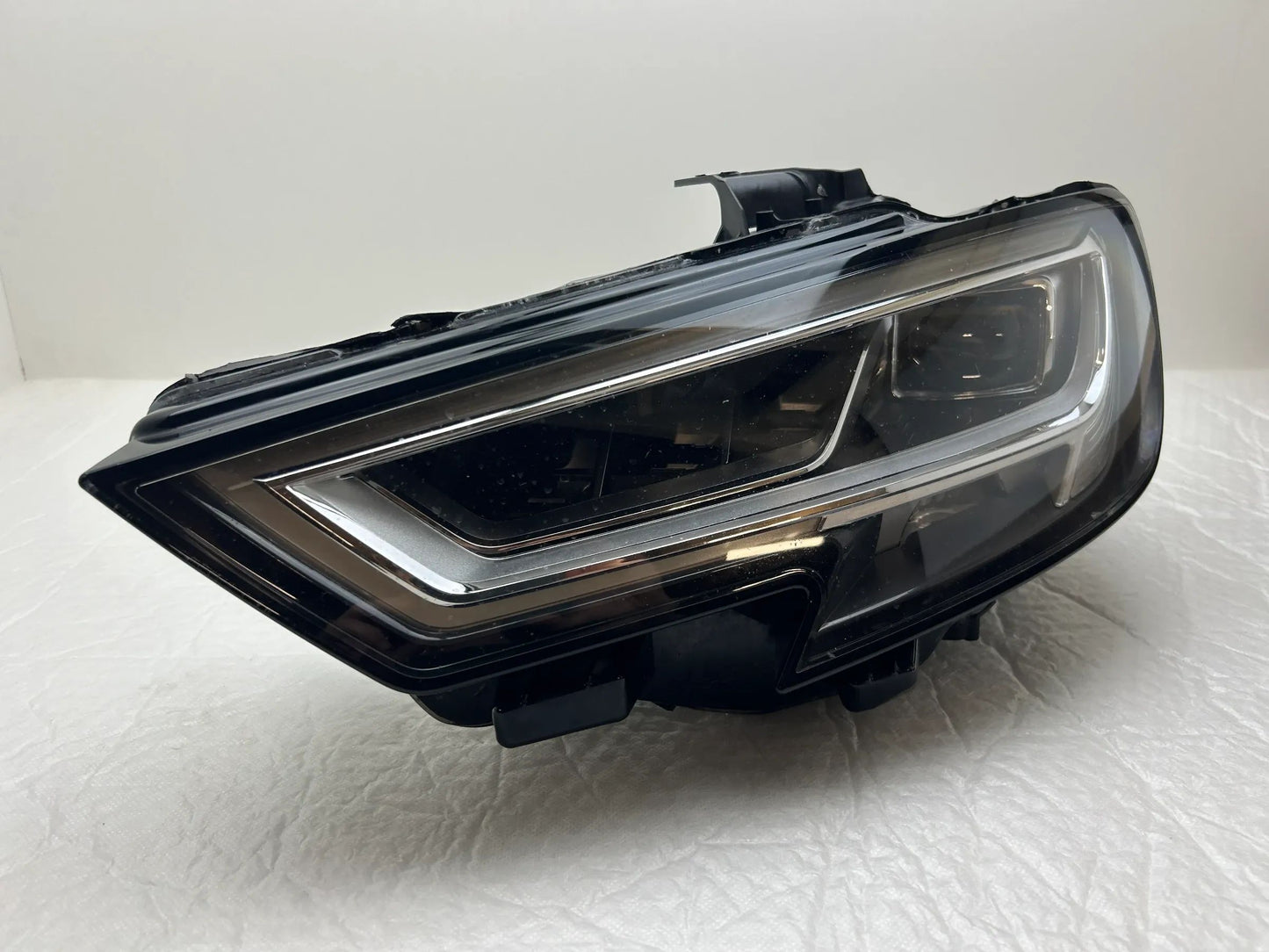 Original Audi A3 S3 8V LED Scheinwerfer links 8V0941035